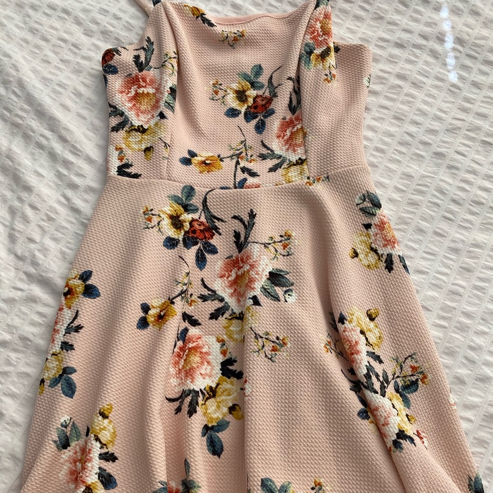 Floral pink dress
